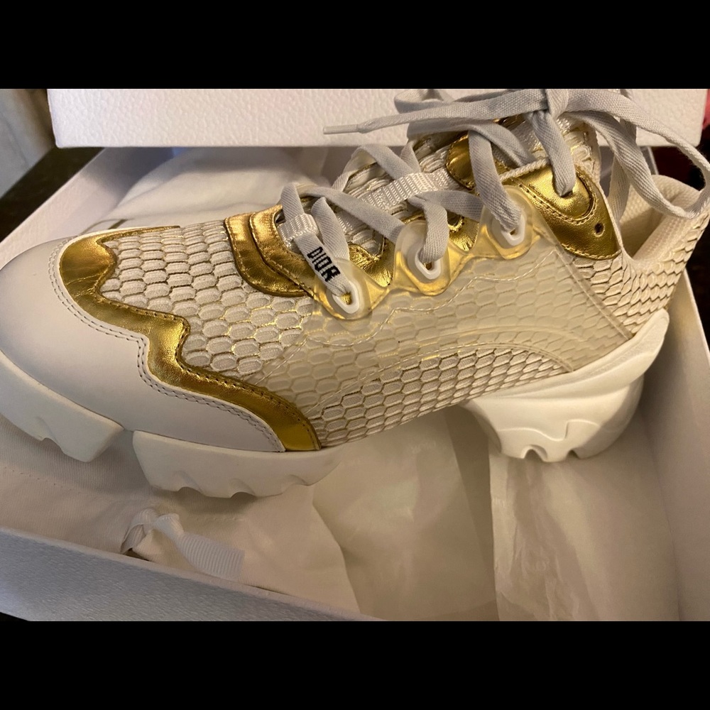 christian dior sneakers like new with box